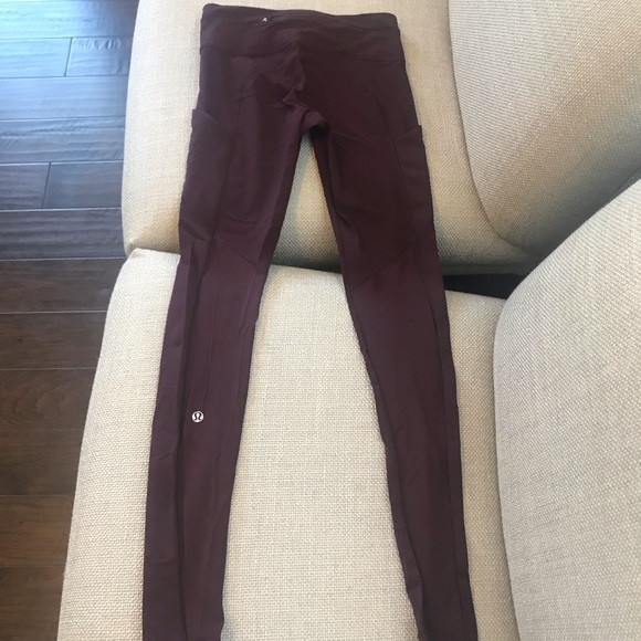 lululemon athletica Pants - Lululemon maroon speed tight size 4 lululemon athletica Pants - Lululemon maroon speed tight size 4